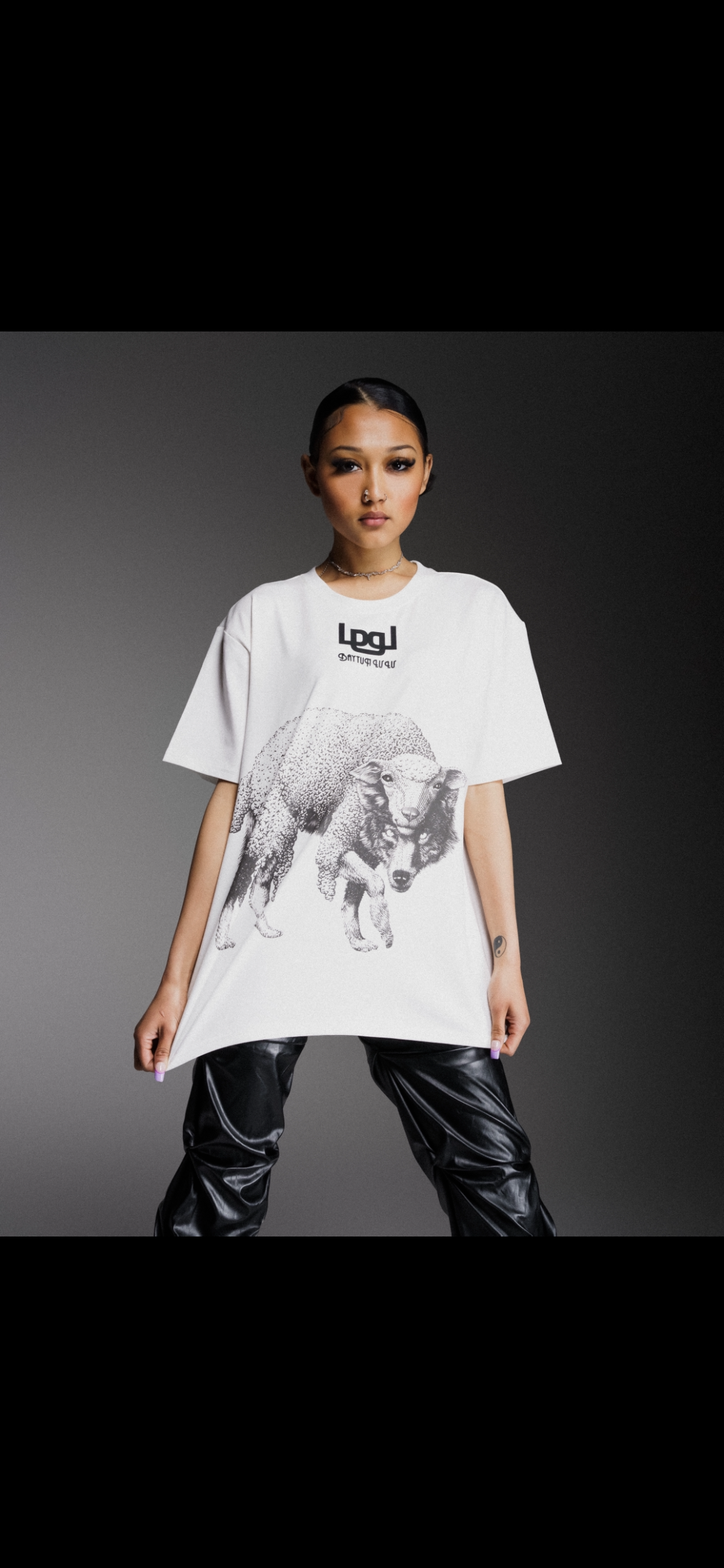 BL wolf t shirt